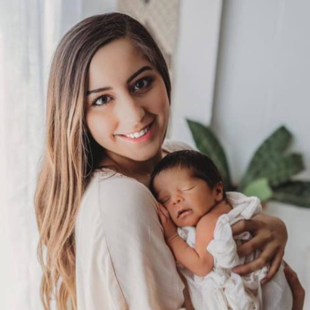 Meet your Posher, Ashley